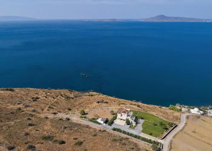 Itis Luxury With Balcony, Panoramic View & Jacuzzi Neápolis